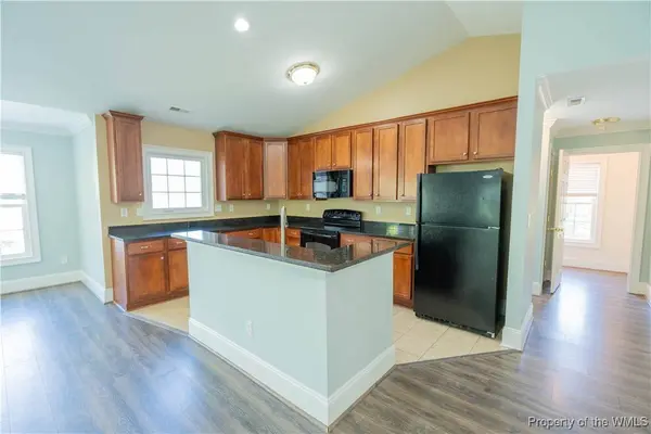 3842 War Hill GN, Williamsburg, VA 23188