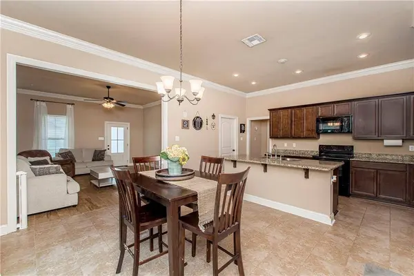 23195 MANGO DR, Denham Springs, LA 70726