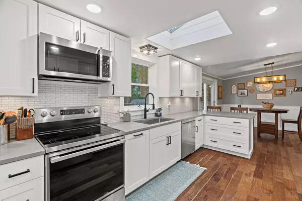 63 Lauer LN, Jemez Springs, NM 87025