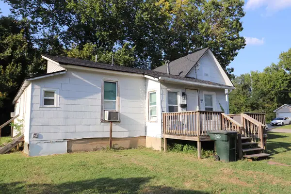 823 Grand ST, Fulton, MO 65251
