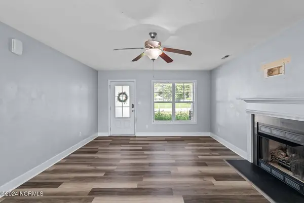 106 S Onslow Street, Richlands, NC 28574