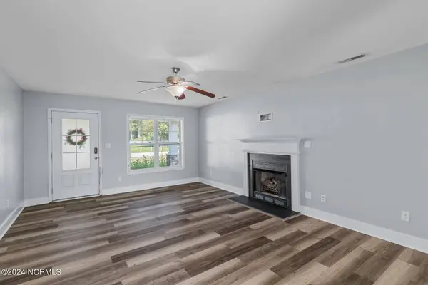 106 S Onslow Street, Richlands, NC 28574