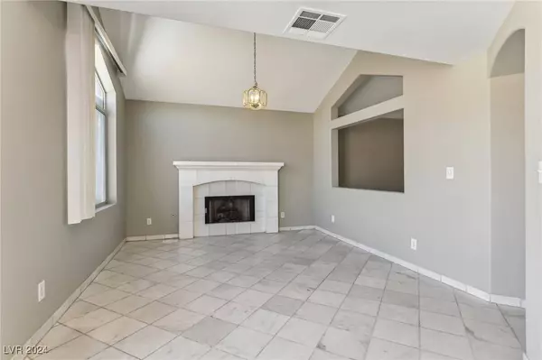 7518 Isley Avenue, Las Vegas, NV 89147