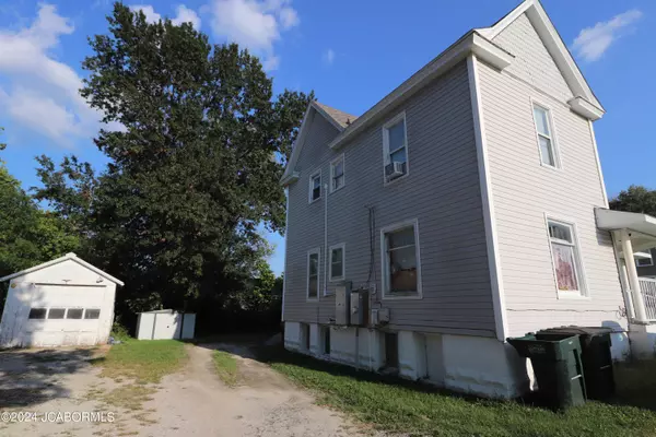 801 NICHOLS STREET, Fulton, MO 65251