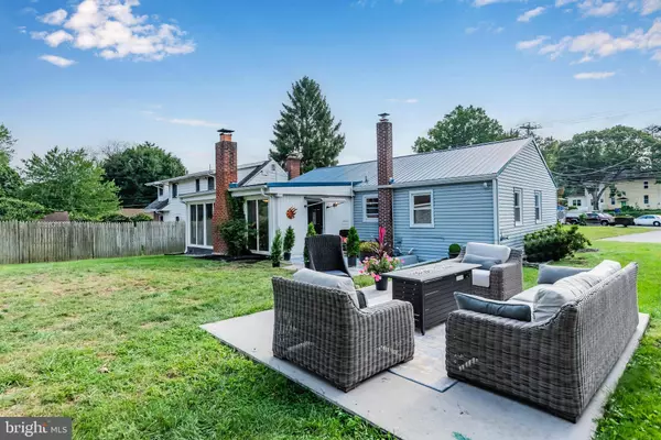 225 N 21ST ST, Camp Hill, PA 17011