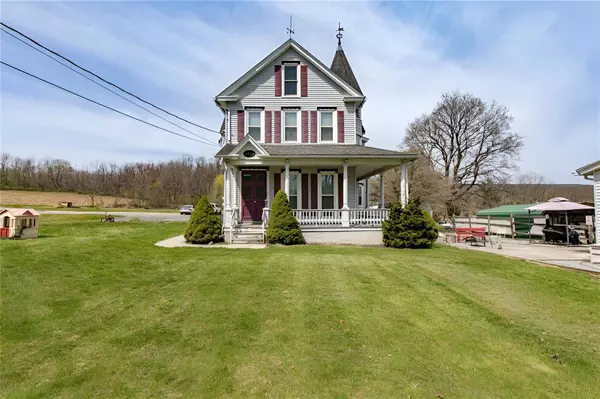 4025 Main St, Slatedale, PA 18079-2113