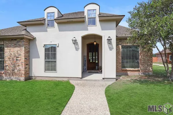 8415 JAMESPORT DR, Baton Rouge, LA 70818