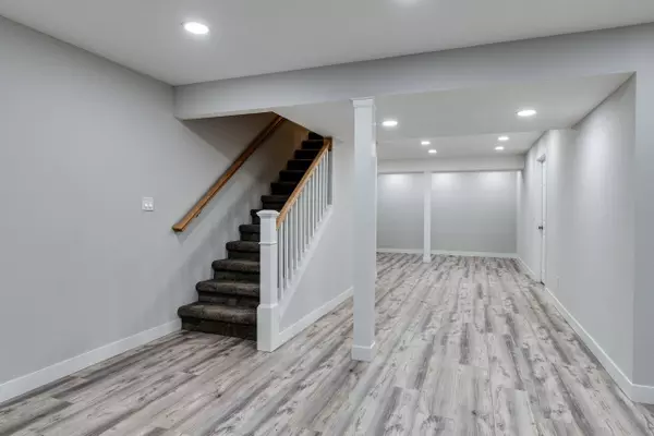 401-405 Trailside Drive, Deforest, WI 53532