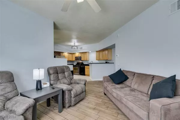 8400 W Charleston Boulevard #133, Las Vegas, NV 89117