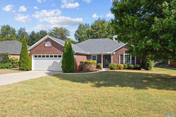 146 Medicine Bend Drive, Madison, AL 35758