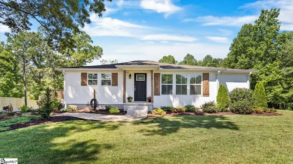 50 Enoree Road, Travelers Rest, SC 29690