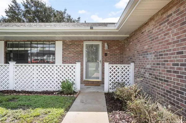 1991 S OLD MILL DR, Deltona, FL 32725