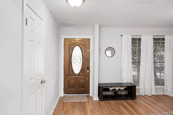 5710 CLEARWOOD ST, San Antonio, TX 78233-4905