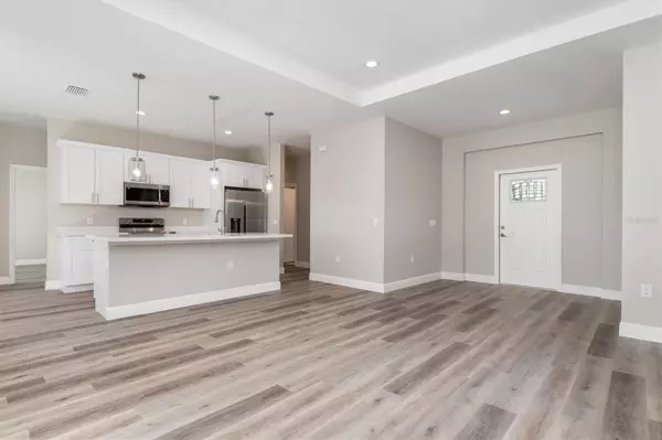 1326 NEW LONDON ST, North Port, FL 34288