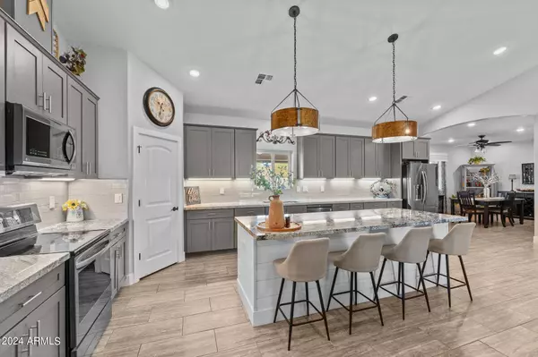 2502 LUPINE Lane, Wickenburg, AZ 85390