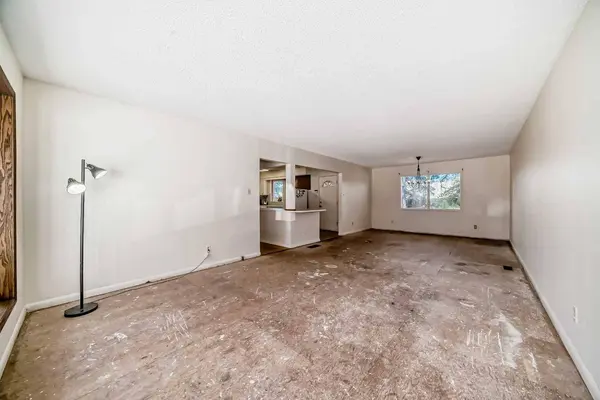 1427 Southdale PL SW, Calgary, AB T2W 0X8