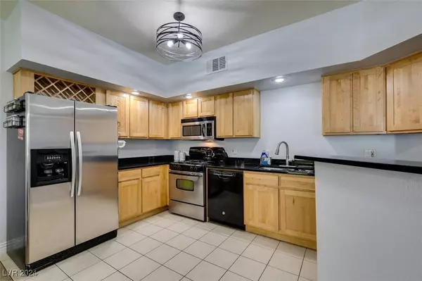 8400 W Charleston Boulevard #133, Las Vegas, NV 89117