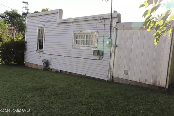 823 GRAND STREET, Fulton, MO 65251