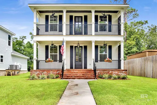 18436 Holt Lane, Gulf Shores, AL 36542