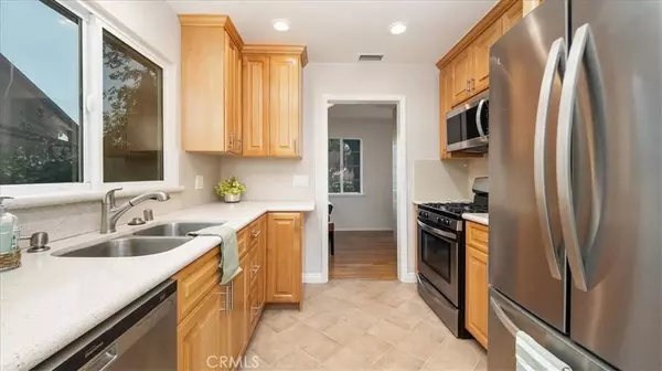 251 E Arrow, Claremont, CA 91711