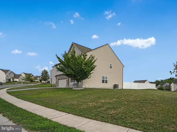 144 OAKEN WAY, Myerstown, PA 17067