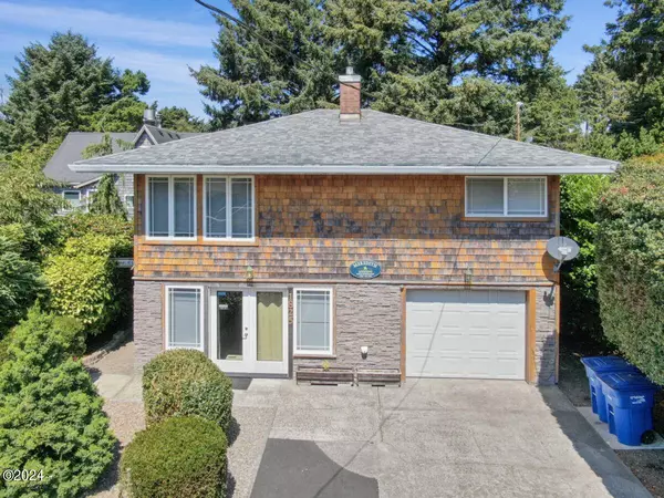 1825 NW 37th ST, Lincoln City, OR 97367