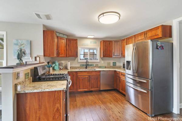 40433 N Bluff DR, Antioch, IL 60002