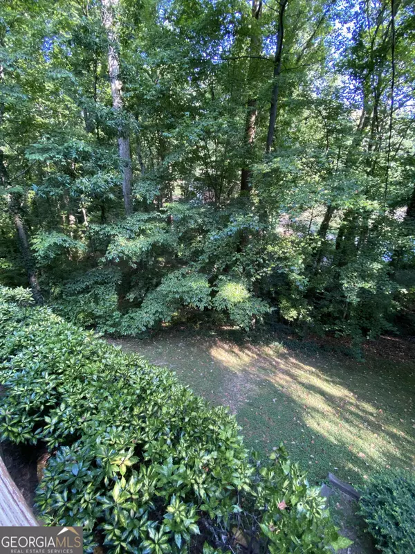 3320 Sleepy LN SE, Smyrna, GA 30180