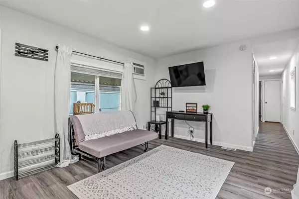 4400 Ocean Beach HWY #58, Longview, WA 98632