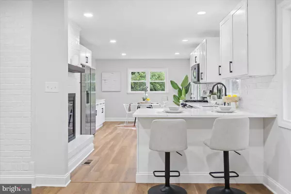 8808 LITTLEWOOD RD, Parkville, MD 21234