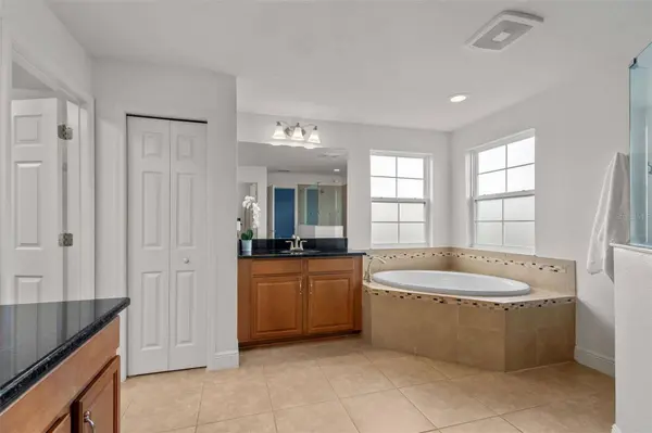 4149 BEESWAX LN, Land O Lakes, FL 34638