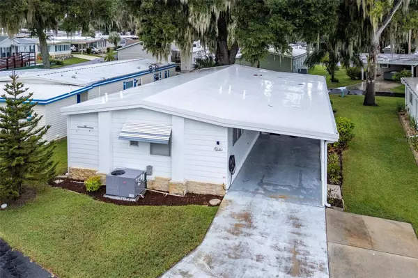 2 GALLINULE CT, Fruitland Park, FL 34731