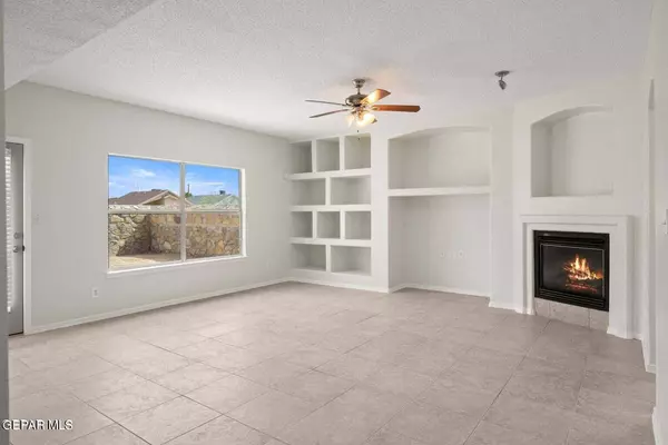 11837 E Vitex CIR, El Paso, TX 79936