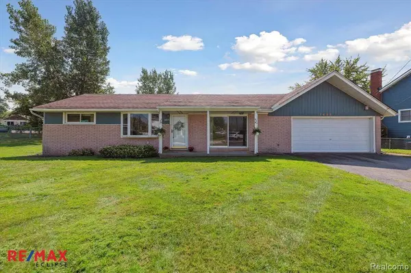 1488 ROSSDALE Drive, Waterford, MI 48328