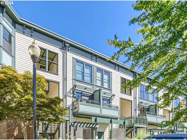 1371 NE ORENCO STATION PKWY #6, Hillsboro, OR 97124