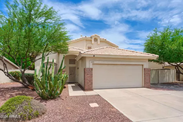 1120 E ARTESIAN Way, Gilbert, AZ 85234