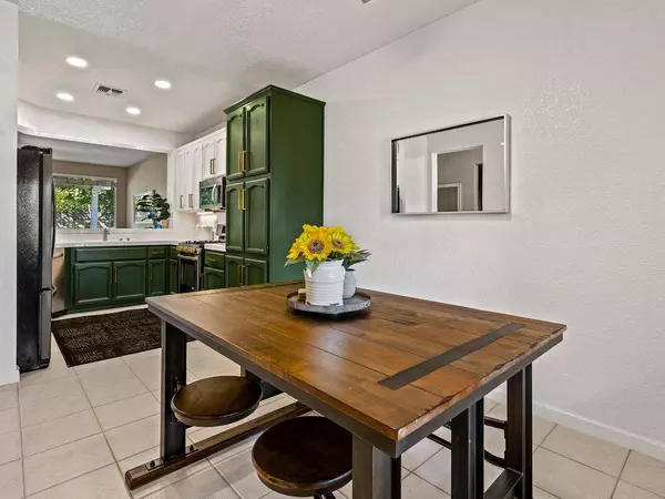 417 E Weider CT, Folsom, CA 95630