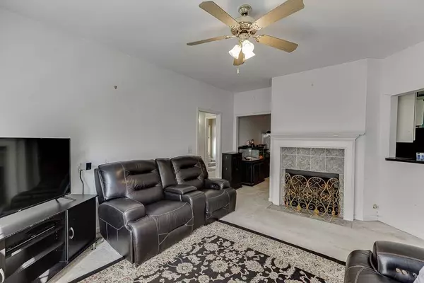 739 Reeves Lake DR SW, Marietta, GA 30064