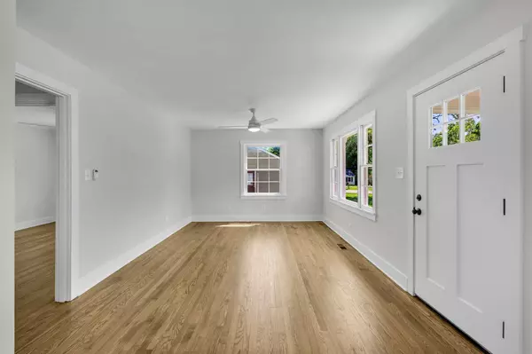 109 Brookview Cir, Columbia, TN 38401