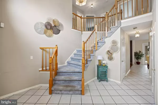 290 WARREN DR, Wrightstown, NJ 08562