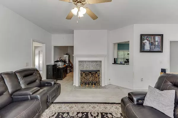 739 Reeves Lake DR SW, Marietta, GA 30064