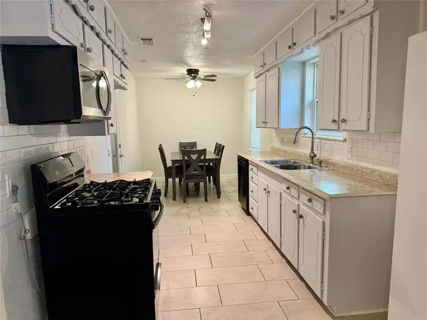 5909 Emerson Drive, Watauga, TX 76148