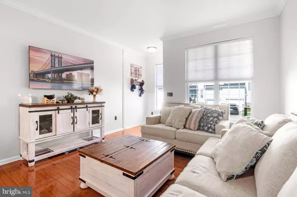 341 HUNTINGTON DR, Delran, NJ 08075