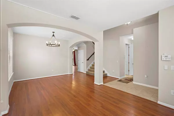 109 ELISSAR DR, Debary, FL 32713