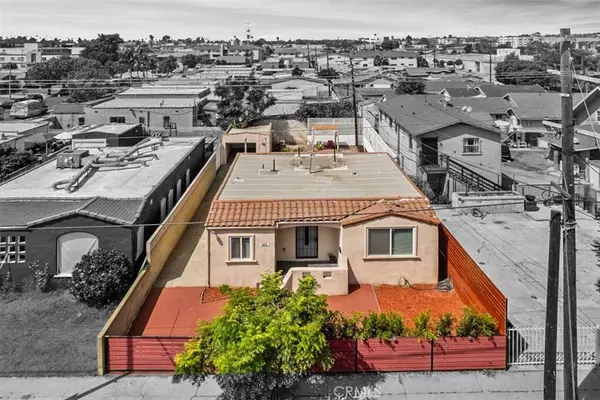 6715 8th AVE, Los Angeles, CA 90043