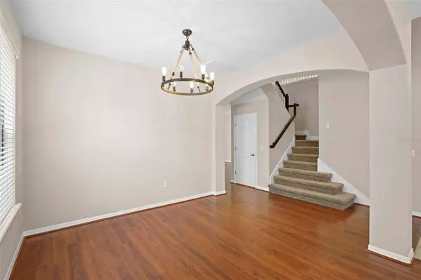 109 ELISSAR DR, Debary, FL 32713