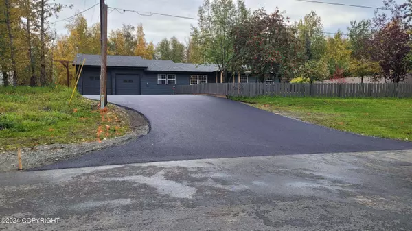 2850 N Cottonwood LOOP, Wasilla, AK 99654