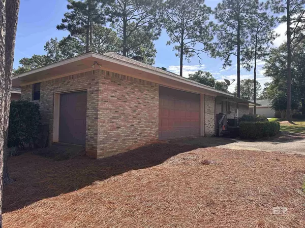 128 Dewitt Circle, Daphne, AL 36526