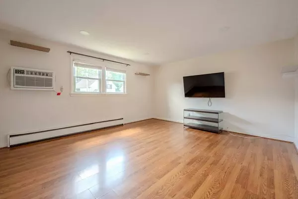 66 Sutherland Street #4, Lowell, MA 01850