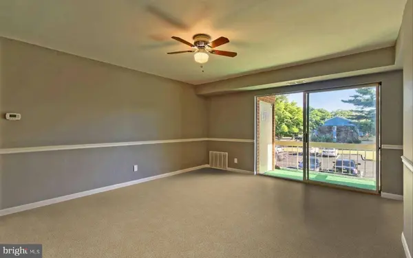 222-8 ECHELON RD, Voorhees, NJ 08043